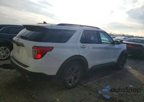 2021 Ford Explorer Xlt z USA, uszkodzony, nr VIN 1FMSK7DH4MGB57034